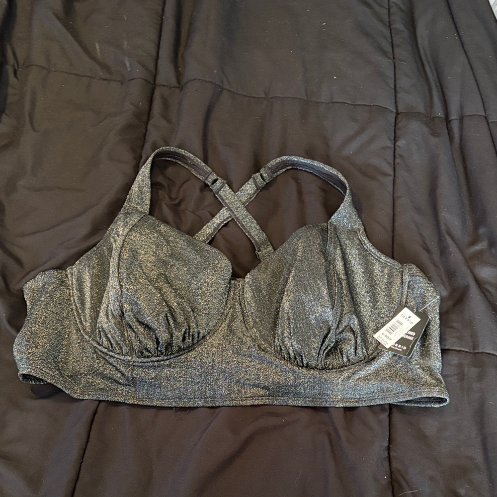 Torrid Plus Size 4 4X Lightly Lined Mid Coverage Black Sparkle Bikini Top